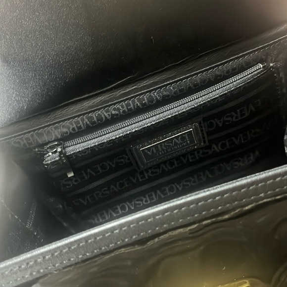 VERSACE Vintage Black Patent Leather Vanity Makeup Case - Picture 9 of 13